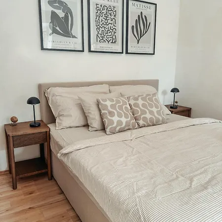 Murea - Three Apartman
